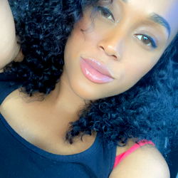 Ashley Sins: Las Vegas-Based Model and Content Creator