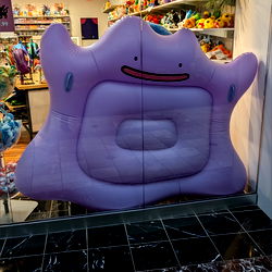 Albino Tiefling Model on Display