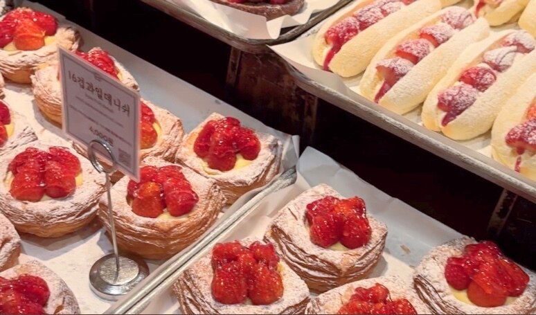 Ani♡ (I'm back💕) photo