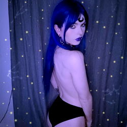 AnniAnemonia: A Model with a Purple Twist