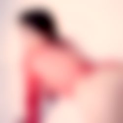 Kyra Karmica โจ photo