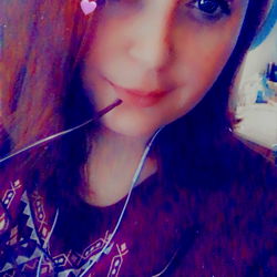 Avery Wilde Templeton Photoshoot