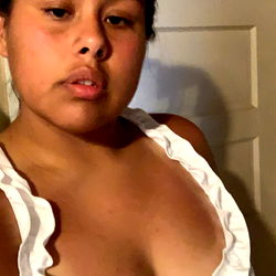 Aileen Robledo, 23, Female Model from Texas