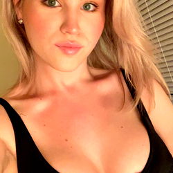 OnlyFans Model Alexa Nicole