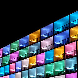 Moodbar // Solo Page photo