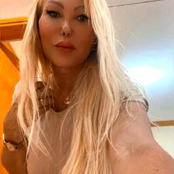 Antonella: A Blonde Vixen on OnlyFans