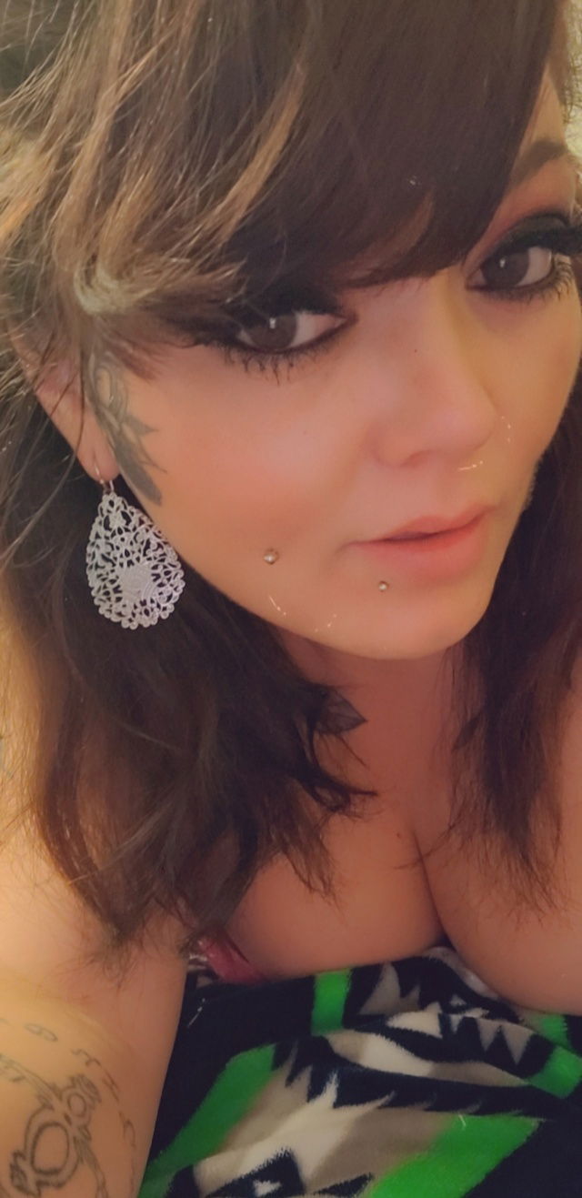 Freaky.in.$heets.lady.the.$treets photo