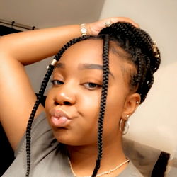 OnlyFans Model TTBunny - Casual Selfie