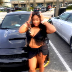 Model Photo with 💦BLANCO💦