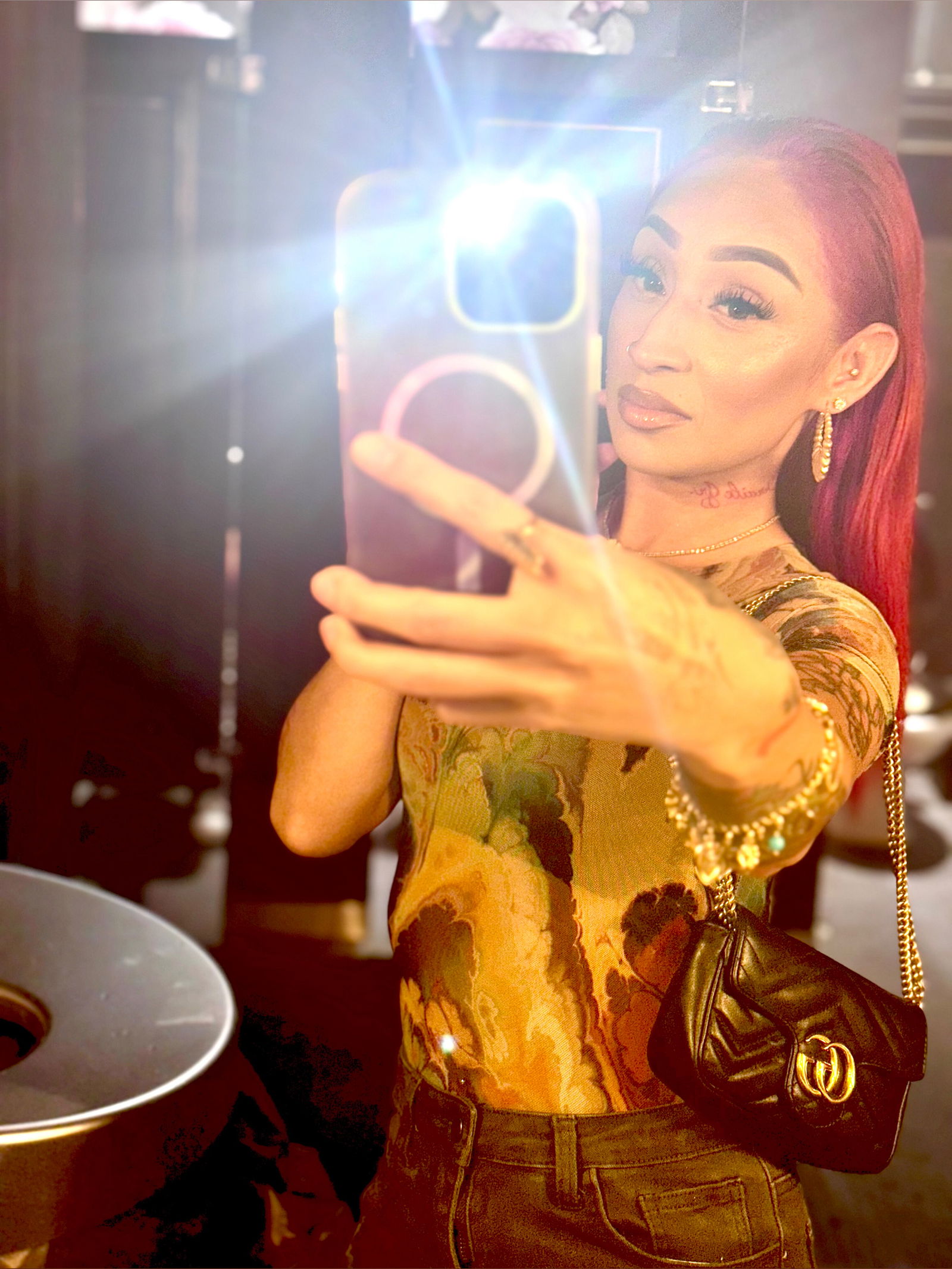 ari.you.pretty photo