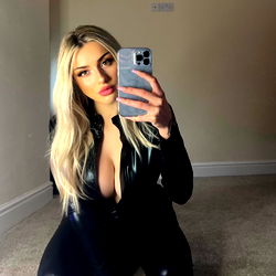 ✧･ﾟ♡ 𝓅𝑜𝓅𝓅𝓎 ♡ ･ﾟ✧ photo