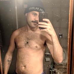 OnlyFans Model 'KK' in Mirror Selfie