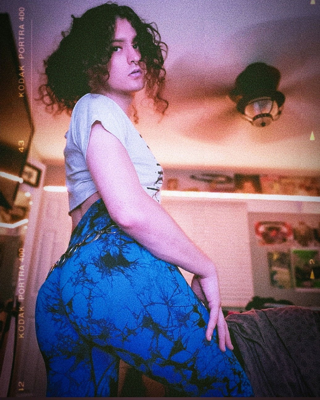 sloppyglitchbxtch photo