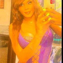 Amelia World - OnlyFans Model