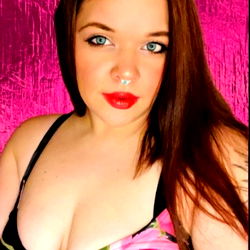 Model Photo of Tootsie Love