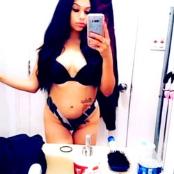 Adrienne, OnlyFans Model