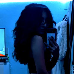 Valentine, an Onlyfans Model, Captivating the Audience with Her Charisma