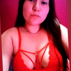 Onlyfans Model Tina 💦😈