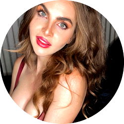 Aubreydaphnae's Glamorous Next Door Moment