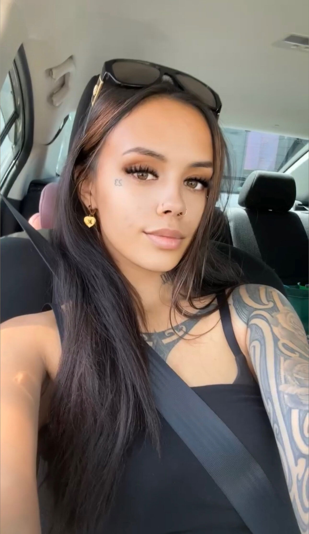 Anahera 🎱🖤 photo