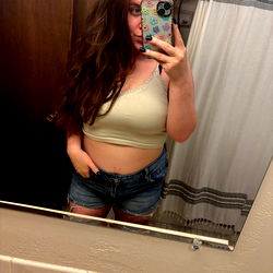 Dahliaabelle in Summer Outfit