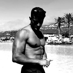 Jairo, A Fitness Enthusiast on a Beach Getaway