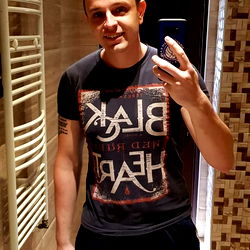 Sweet dude in bathroom mirror