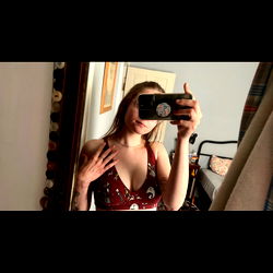 Bell ๐ป๐ค photo