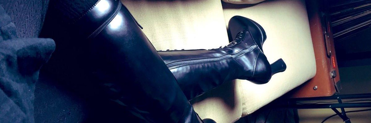 Scarlet Anahita photo