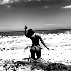 Adventurer Sweet Sophie, a Canadian beauty reveling in the sun and sand