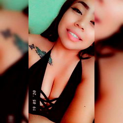 Alexis in Texas: A Stunning Model