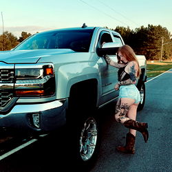 Exploring the Outdoors with a Truck: A OnlyFans Model Photoshoot