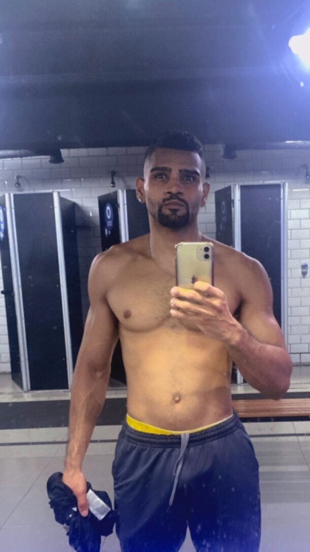 Matheus Bernardes photo