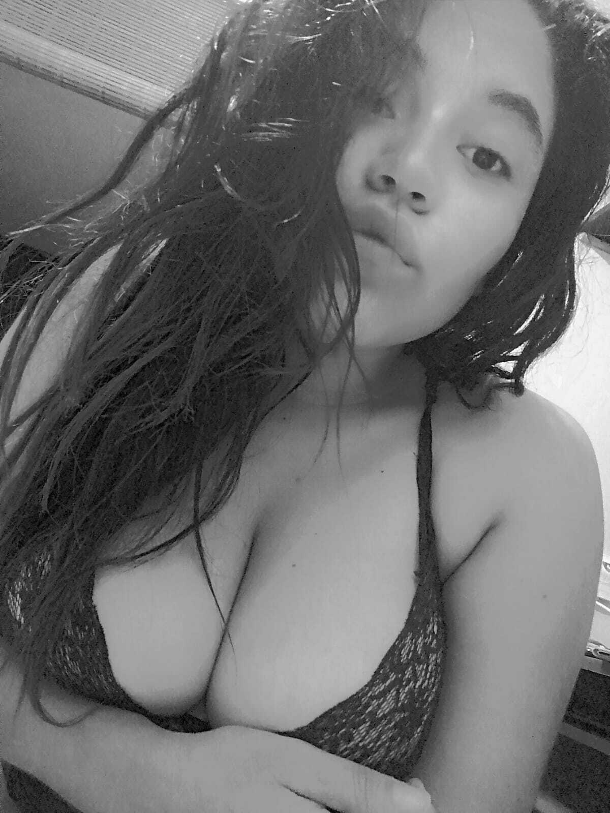 sweet cornelia photo