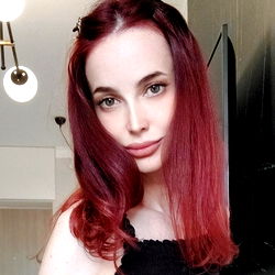 Red Fairy 🧚‍♀️ photo