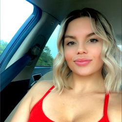 Stylish Amberfl0 in Florida