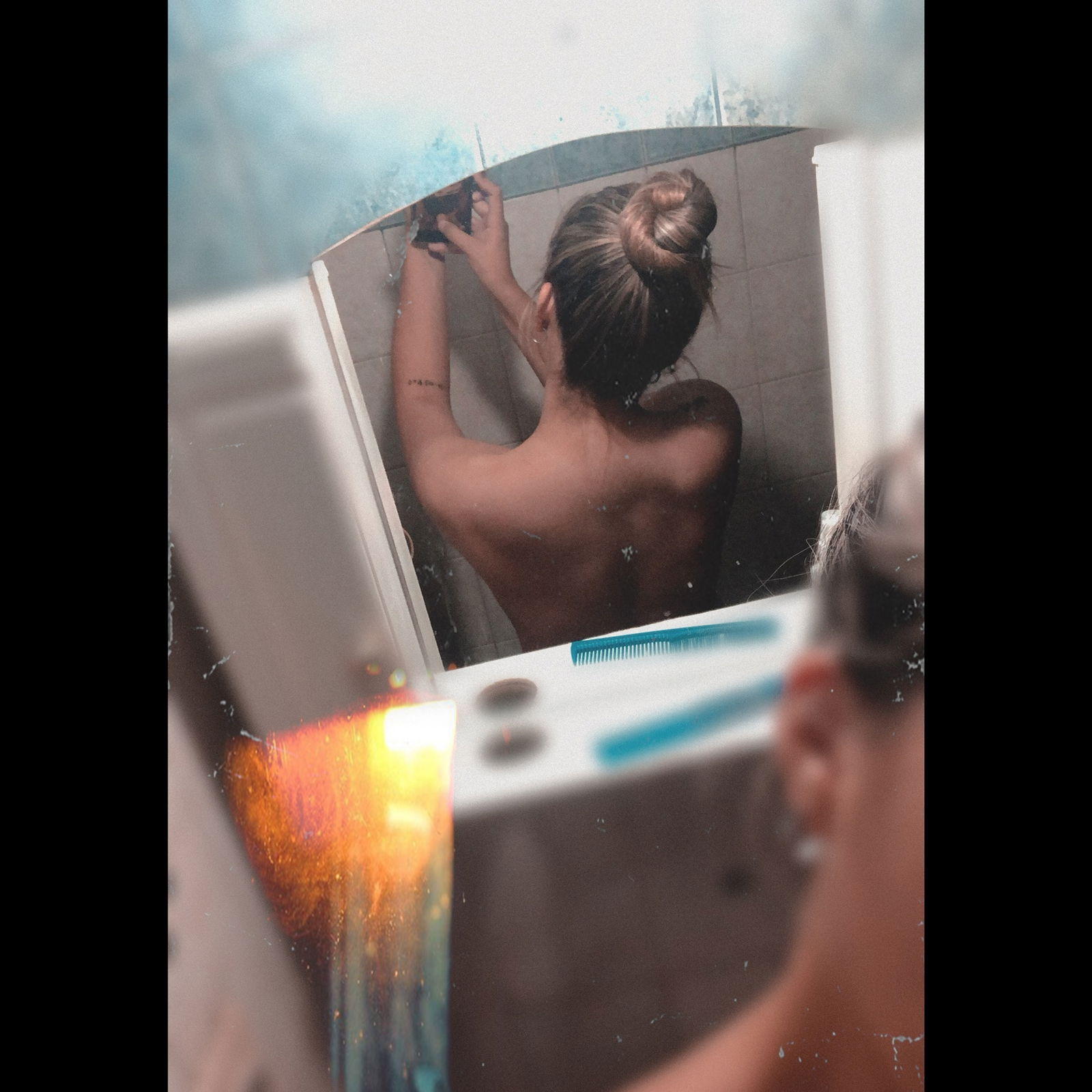 𝚊𝚐𝚘𝚜𝚝𝚞𝚕𝚒 photo