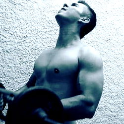 Amancio_Gold in a Gym: A Fitness Model's Routine