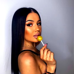 OnlyFans Model Antonia