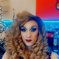 Amanda Maneater photo