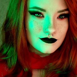 Akimi - Gothic and Dramatic