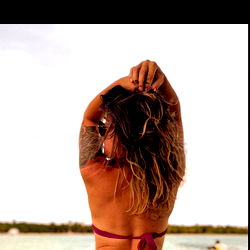 Arielle Scarcella photo