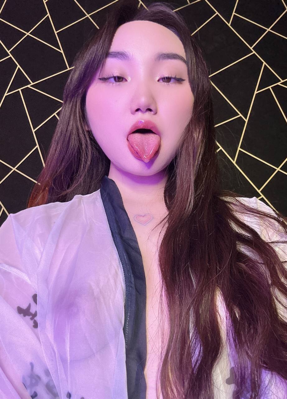 Natsumi 💮ฅ/ᐠ. ̫ .ᐟ\ฅ photo