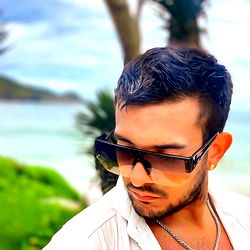 Lorcan - OnlyFans Model, 26 years, Male