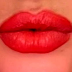 The Luscious VIP ๐ฉท photo