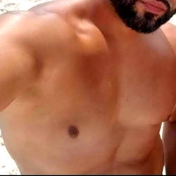 Fitness Model Mr.Vibezz Sharing Beach Vibes