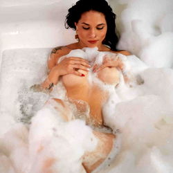 Andrea Díaz in Bath