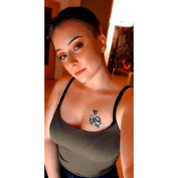 Alisha-Marie Solterbeck - OnlyFans Model Photo