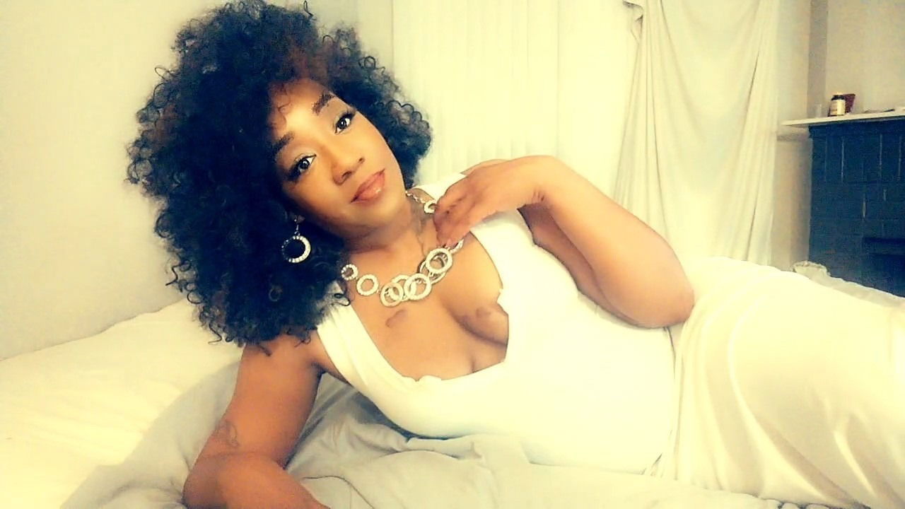 AjeaMarie Divine Leo Goddess photo