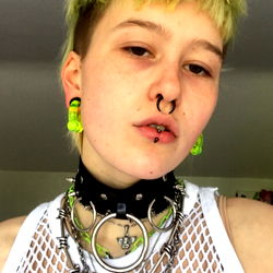 Onyx, a Punk-Inspired Model